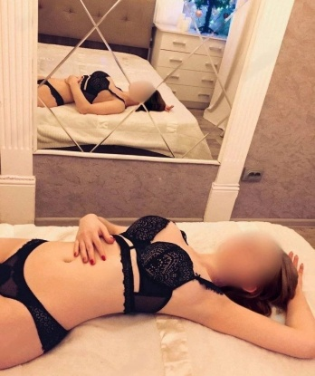 Мои услуги включают классический секс, оральный секс, анальный секс, массаж и многое другое. Я гарантирую полную конфиденциальность и дискретность. ⭐️ У меня есть отличные отзывы от довольных клиентов, которые настоящее подтверждение моего профессионализма. Убедись с помощью моих фото - я именно то, что ты ищешь. Живу в Москве, поэтому можем встретиться, когда тебе удобно. Жду твоего звонка у себя в уютной квартире или приеду к тебе. 🔥 Не упускай возможность ощутить истинное удовлетворение вместе со мной - ты не пожалеешь! 💋 Татьяна